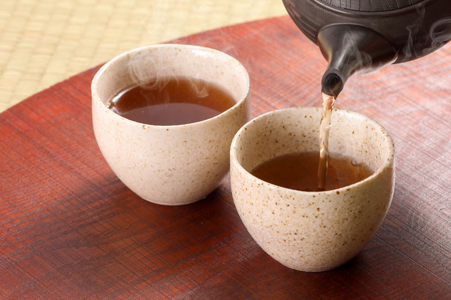 『ねじめびわ茶』のおいしい淹れ方